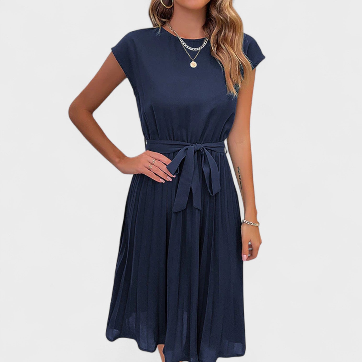 Clara - Vestido Elegante de Verão
