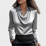 Gabriela - Blusa de Cetim com Decote