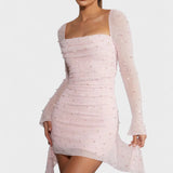 Sónia - Vestido Mini com Brilho e Decote