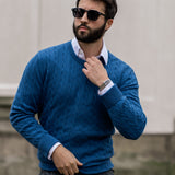 GIRAFFE - CABLE KNIT SWEATER